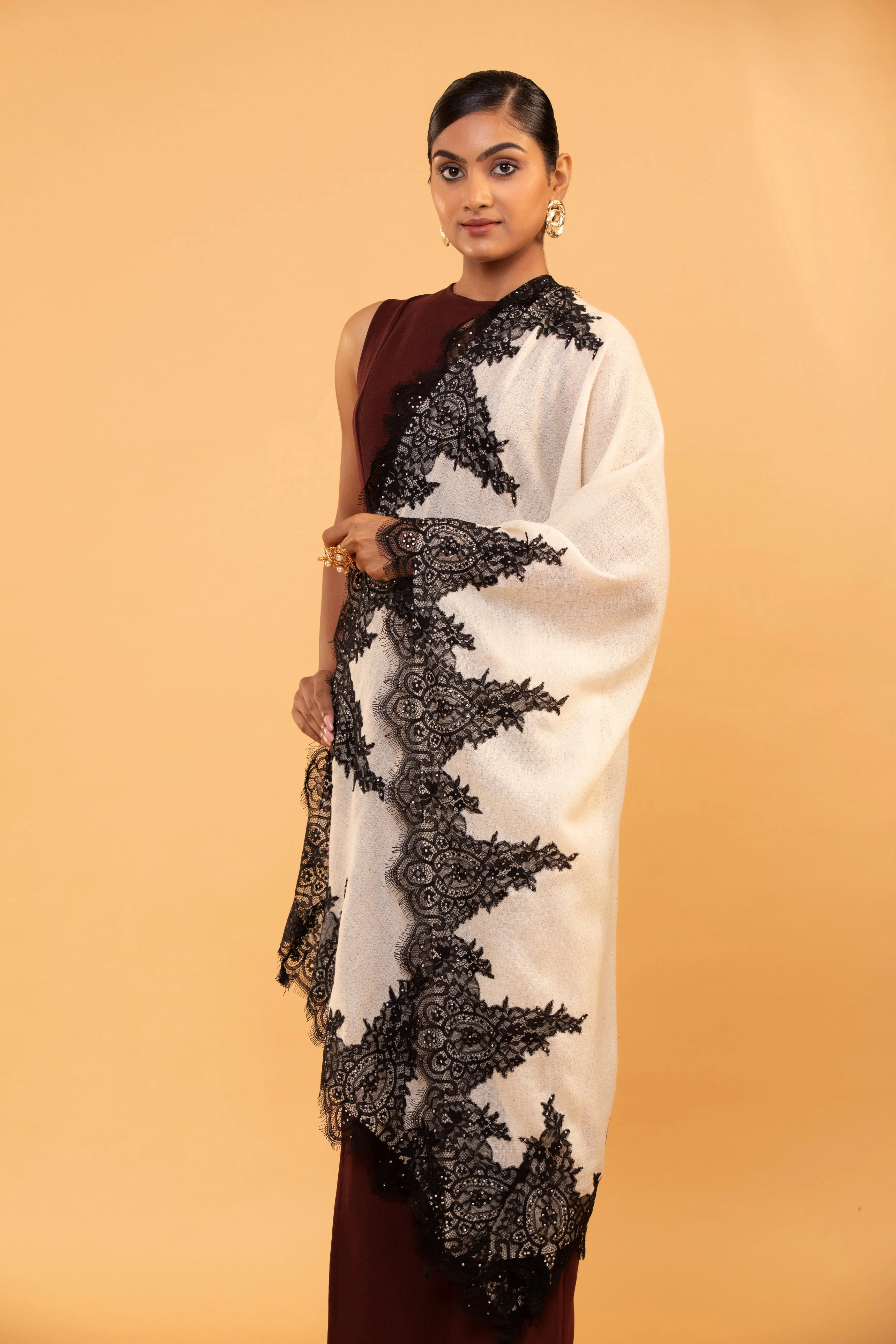 Elegant White Shawl for Women with Black Lace Border