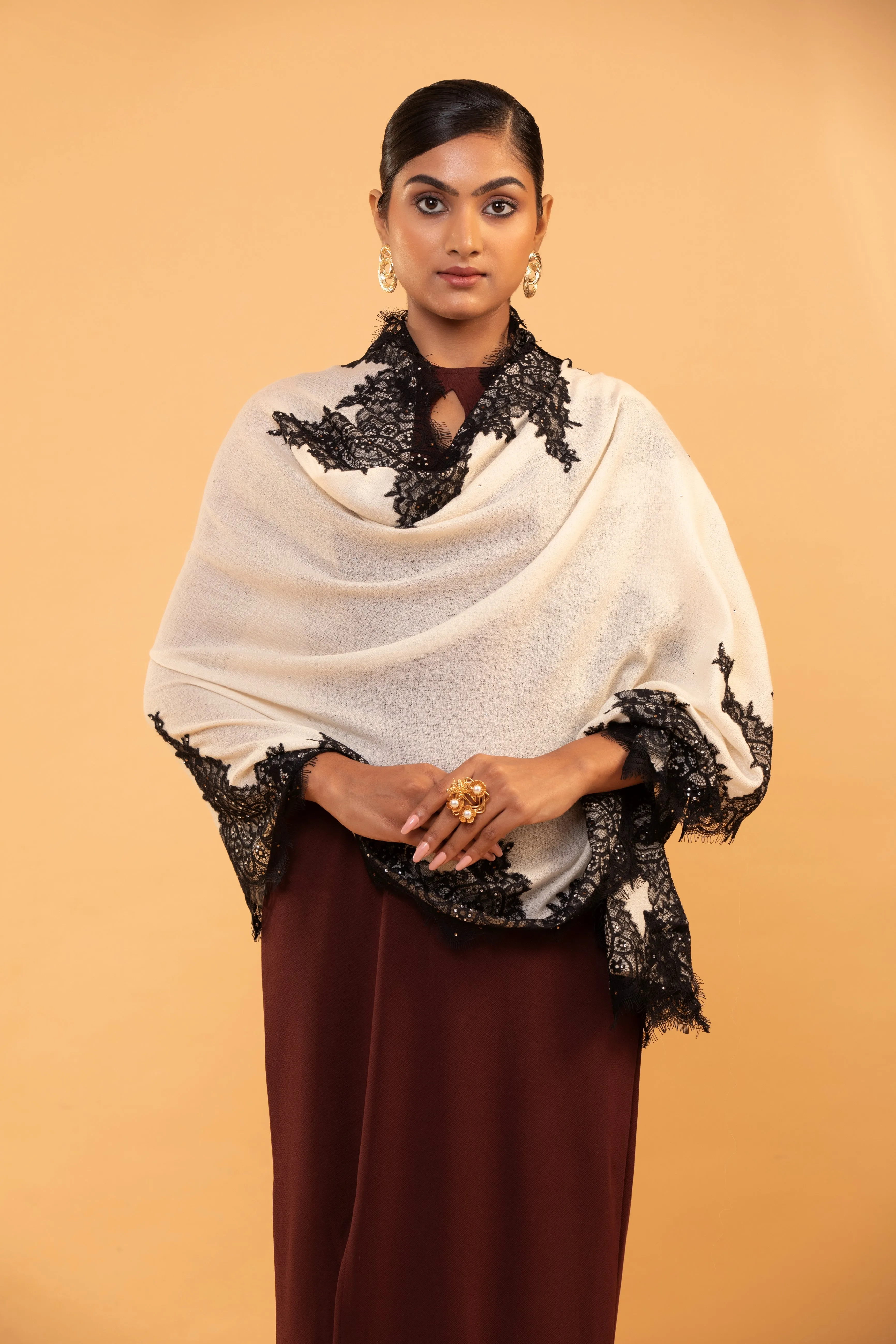 Elegant White Shawl for Women with Black Lace Border