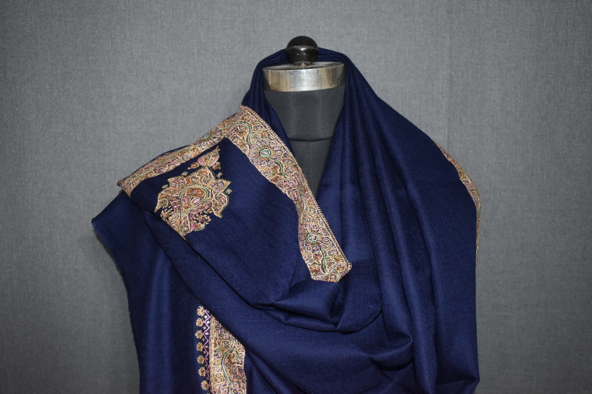 Embroidered shawl fine wool blue 40x80 inch