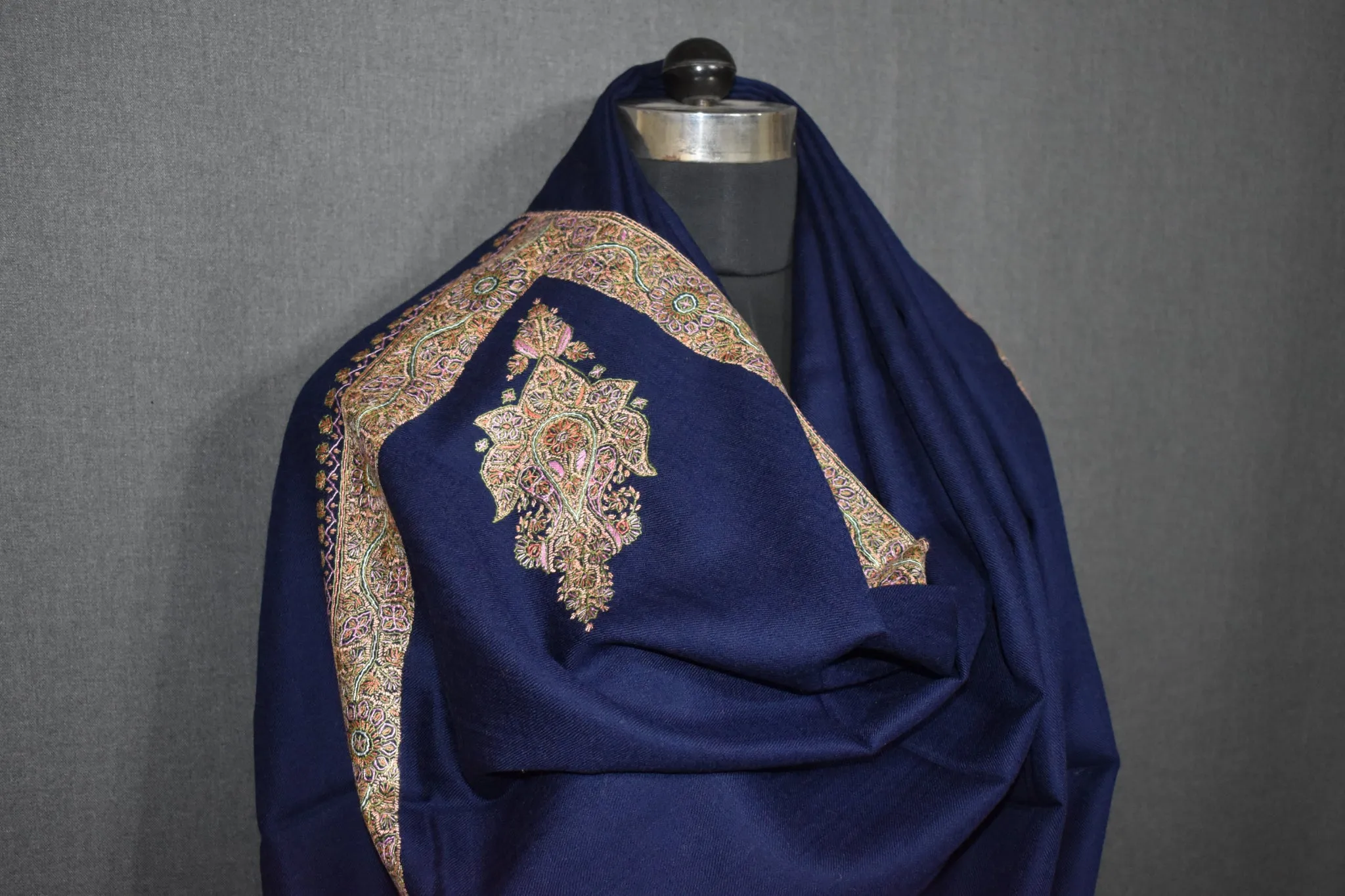 Embroidered shawl fine wool blue 40x80 inch