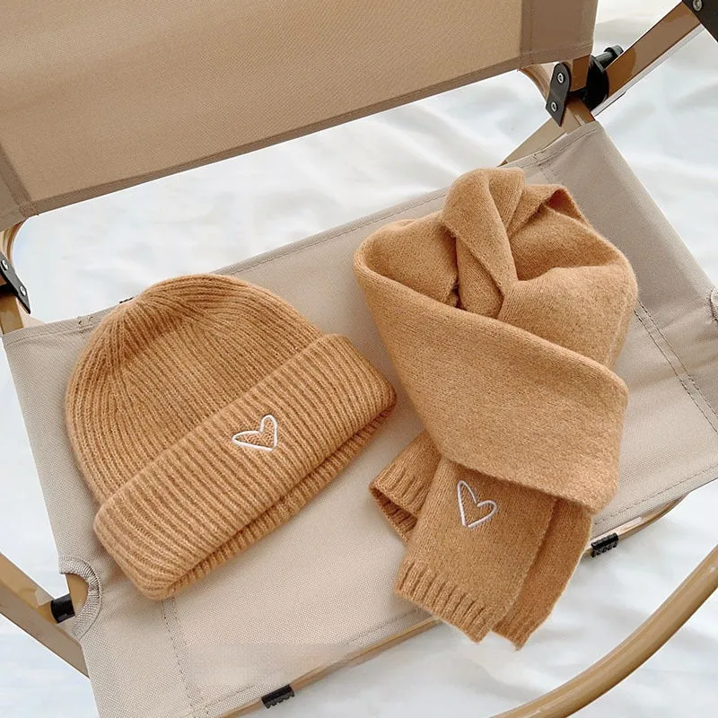 Heart Embroidery Solid Color Children Woolen Knitted Hat