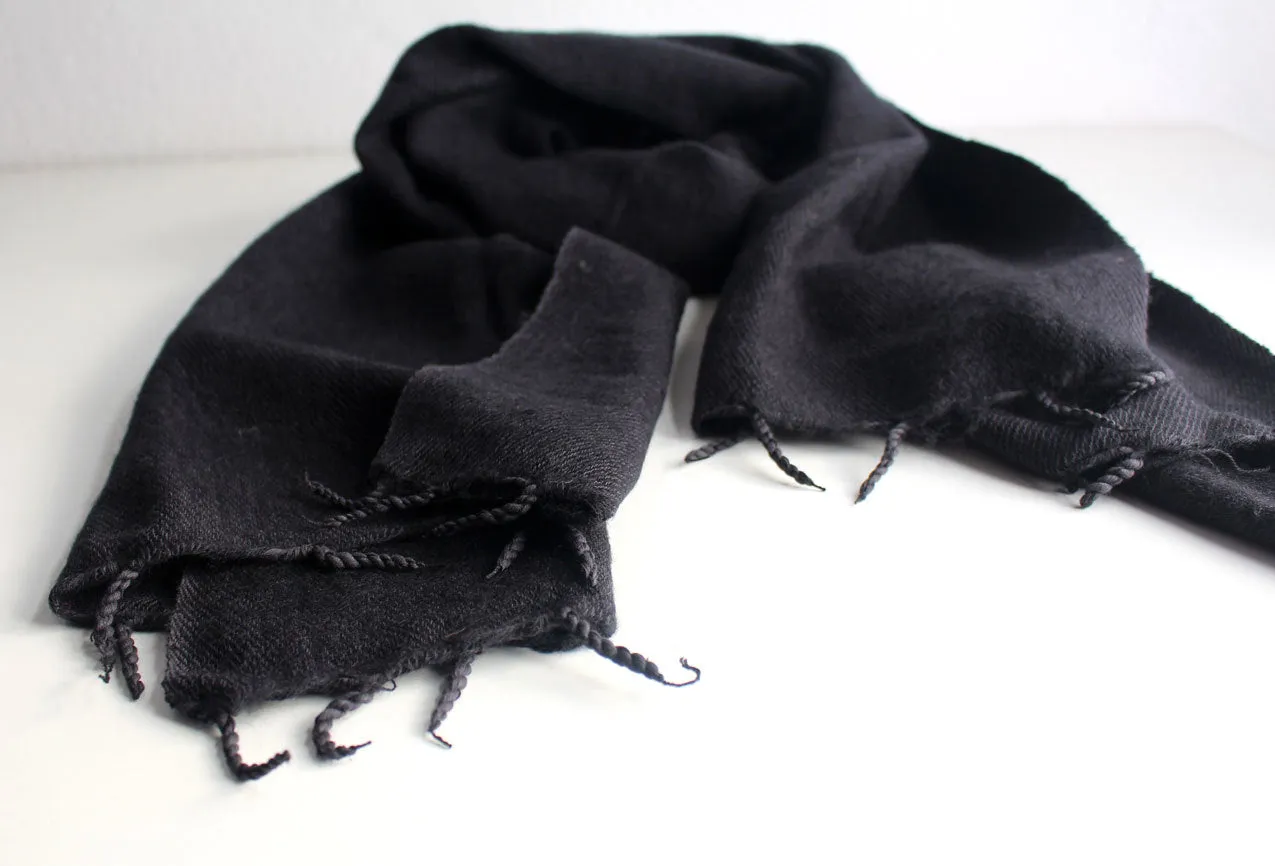 Plain Yak Shawl Black