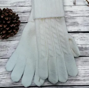 Snuggle Knit: Cosy Cable Knit Gloves: Cream